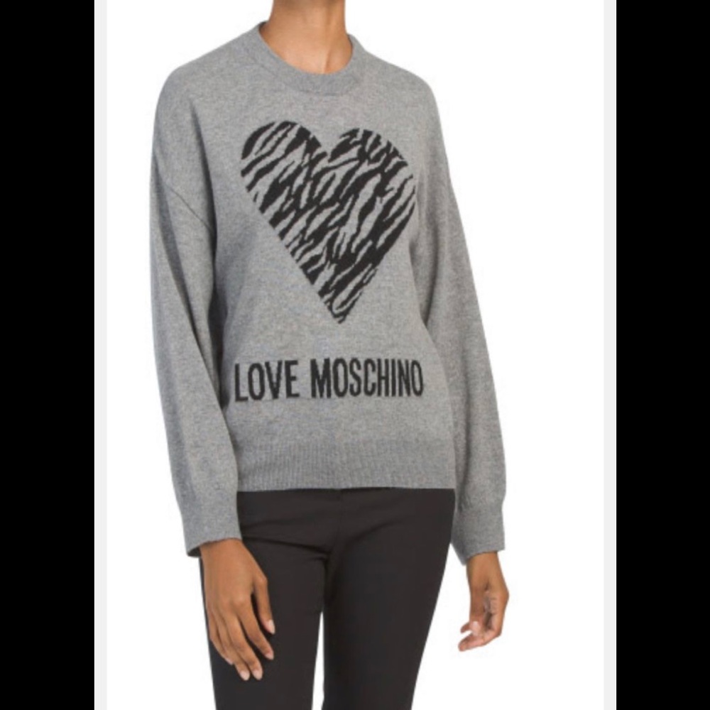 Moschino sweater